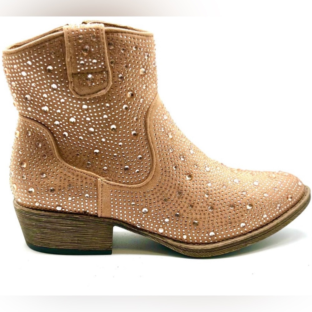 Very G Kady Low bling booties in Blush